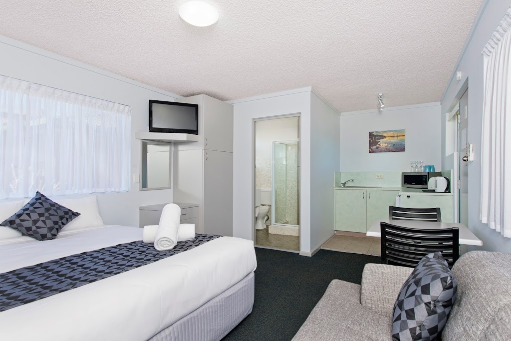 Haven Waters Motel & Apartments | lodging | 9 The Parade, North Haven NSW 2443, Australia | 0265599303 OR +61 2 6559 9303