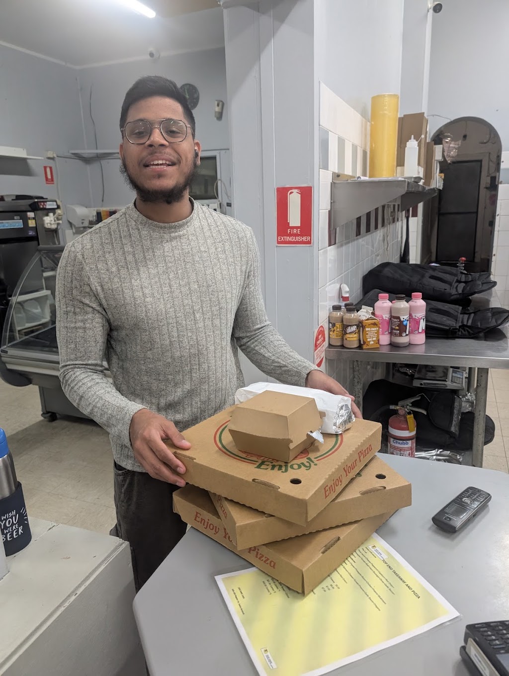 Top End Takeaway and Pizza | 103-105 Napier St, St Arnaud VIC 3478, Australia | Phone: (03) 5495 1261