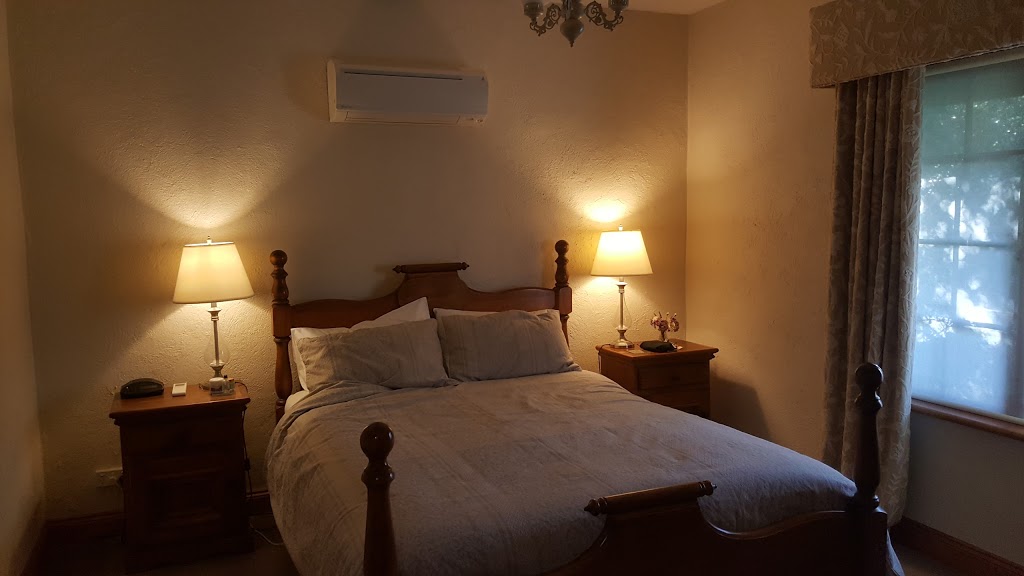 Country Pleasures Bed & Breakfast | lodging | 54 Penrice Rd, Angaston SA 5353, Australia | 0418139383 OR +61 418 139 383