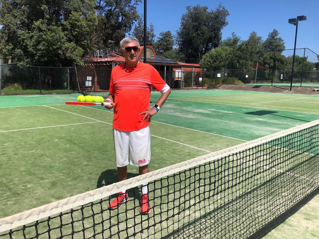 Elwood Park Tennis Club | 69A Ormond Esplanade, Elwood VIC 3184, Australia | Phone: (03) 9531 2509