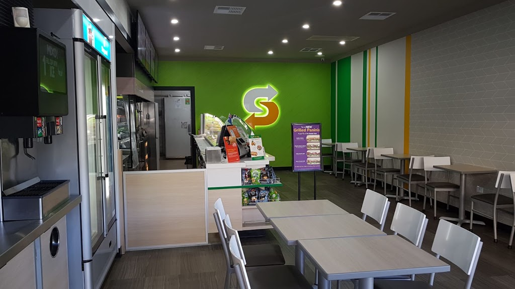Subway | meal takeaway | 285 Lawrence Hargrave Dr, Thirroul NSW 2515, Australia | 0242686001 OR +61 2 4268 6001