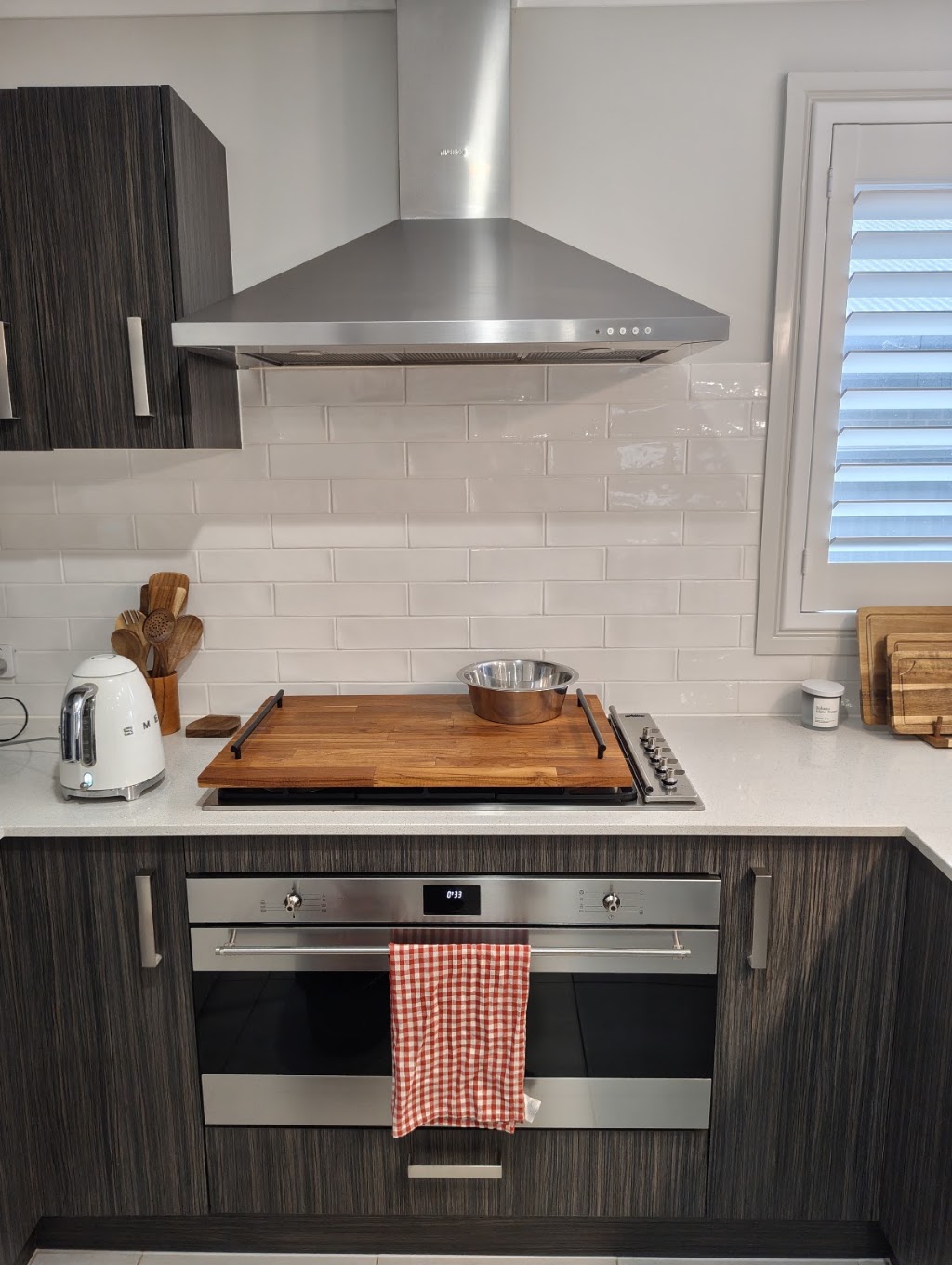Alpha Prestige Cleaning | 15 Lignite Ave, Gillieston Heights NSW 2321, Australia | Phone: 0451 644 842