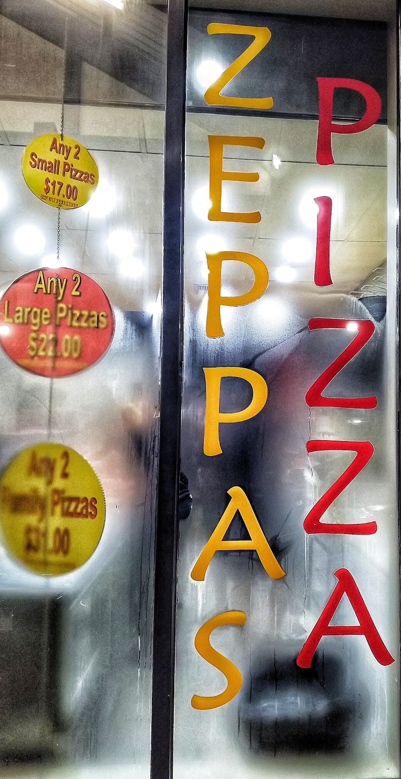 Zeppas Pizza | meal takeaway | 3/80 Community Hub, Sydenham VIC 3037, Australia | 0393901933 OR +61 3 9390 1933