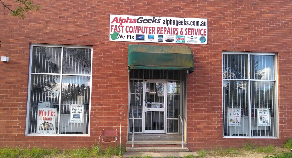 Alpha Geeks | electronics store | 72 Barrier St, Canberra ACT 2609, Australia | 0251006543 OR +61 2 5100 6543