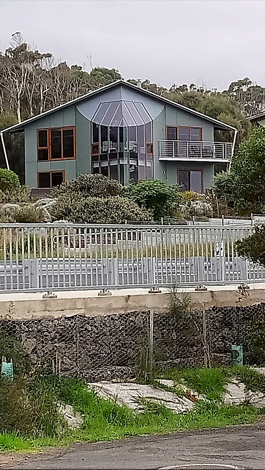 Manta Ray One | lodging | 1 Ocean Terrace, Skenes Creek VIC 3233, Australia