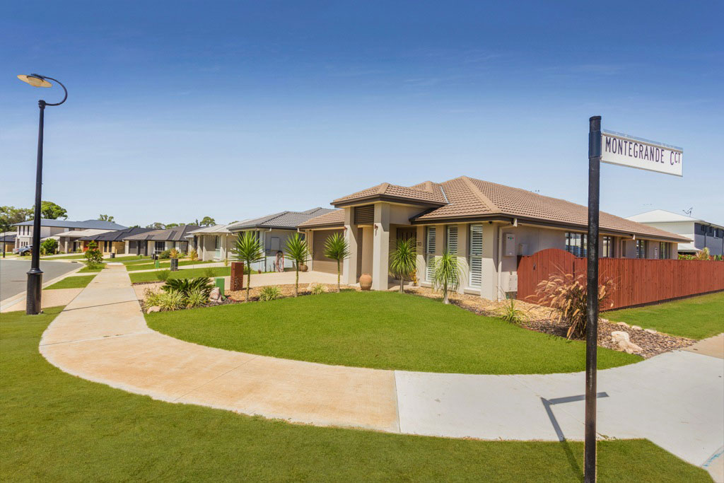 Griffin Crest Estate |  | 1 Montegrande Cct, Griffin QLD 4053, Australia | 0732634977 OR +61 7 3263 4977