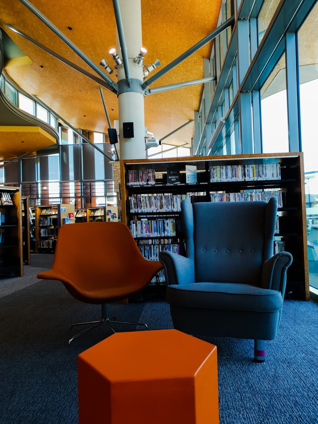 Mary Davies Library and Community Centre | library | 17 Settlers Ave, Baldivis WA 6171, Australia | 0895910800 OR +61 8 9591 0800