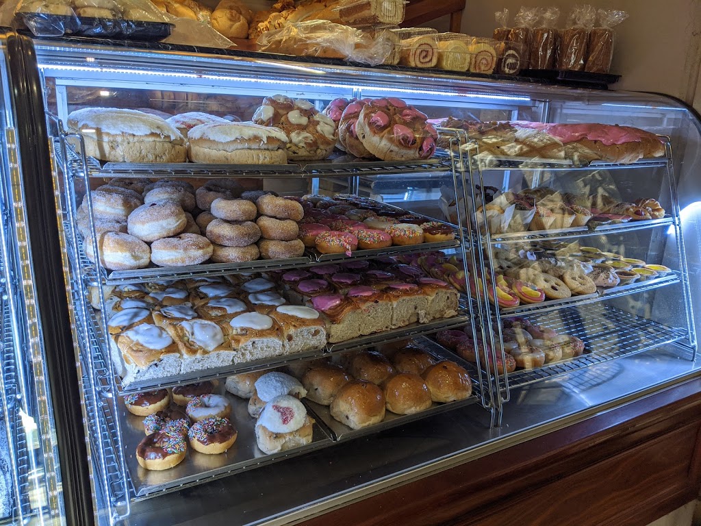 Corowa Bakery | 38 Sanger St, Corowa NSW 2646, Australia | Phone: (02) 6033 1126