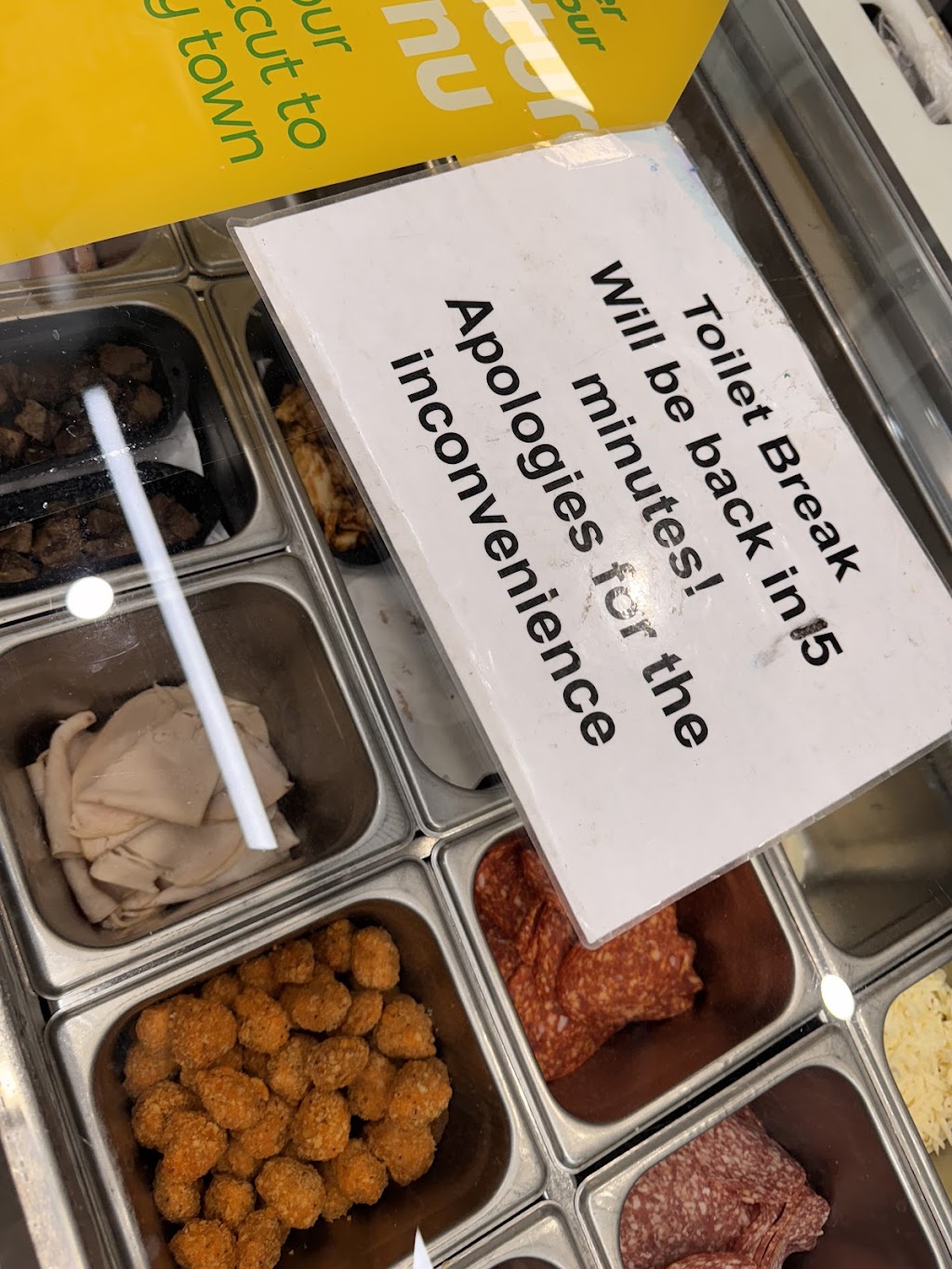 Subway | T3 Geelong BP Northbound, 500 Geelong Ring Rd, Lovely Banks VIC 3213, Australia | Phone: (03) 5269 9715