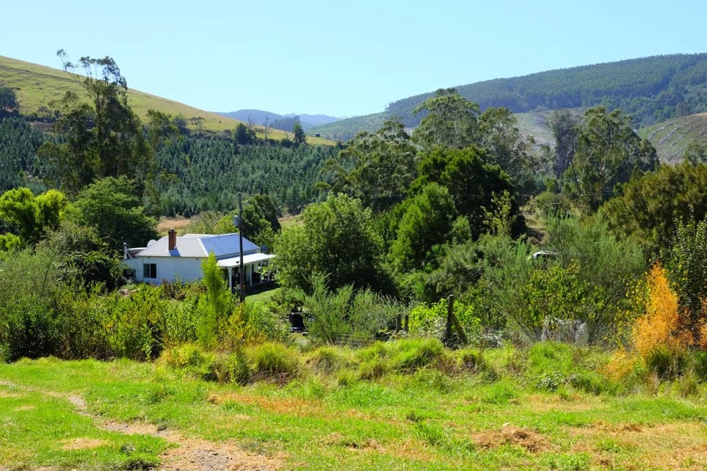 Gardenfarm Farmstay | supermarket | 28 Dessents Rd, Hiawatha VIC 3971, Australia | 0351851235 OR +61 3 5185 1235