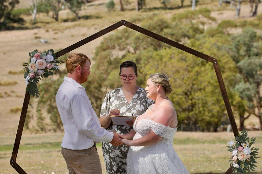 SJM CELEBRANT | 39/43 Hartley St, Cowra NSW 2794, Australia | Phone: 0419 497 444