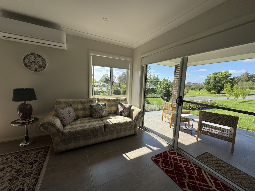 Camellia Cottage, Thirlmere | 15 Estonian Rd, Thirlmere NSW 2572, Australia | Phone: 0409 905 003
