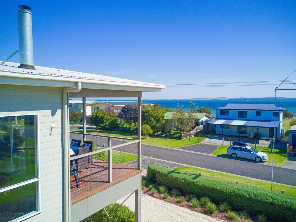 Amaroo at Coronet Bay | lodging | 26 Champ Elysees Esplanade, Coronet Bay VIC 3984, Australia | 0410584526 OR +61 410 584 526