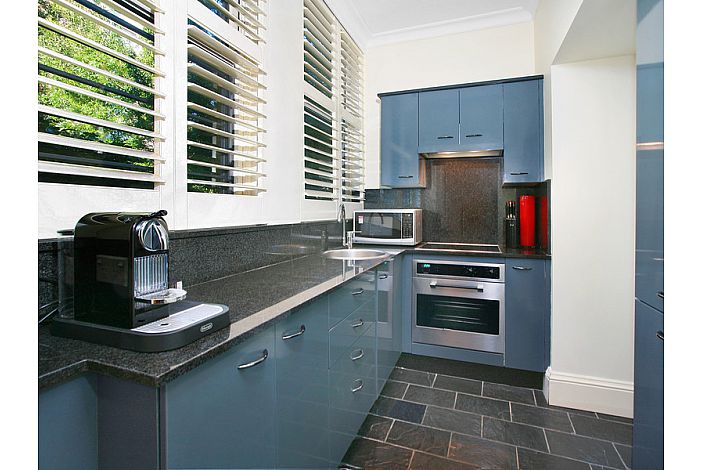 Uptown Apartments | 1/8 St Neot Ave, Potts Point NSW 2011, Australia | Phone: (02) 8311 9274