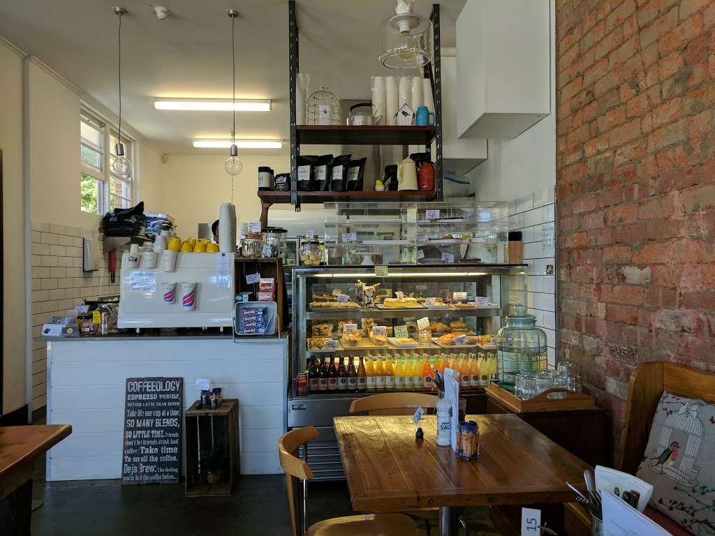 Fifty Birds Cafe | cafe | 50 Birdwood St, Box Hill South VIC 3128, Australia | 0398989627 OR +61 3 9898 9627