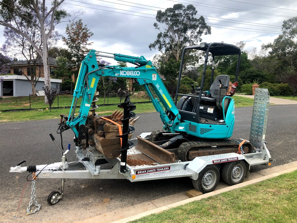 AMB Earth Works & Plant Hire | 37 Panorama Rd, Tamworth NSW 2340, Australia | Phone: 0413 633 787