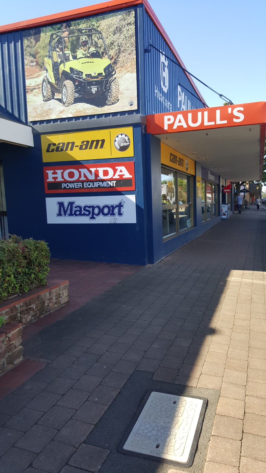 Paulls Richmond Mowers | 293 Windsor St, Richmond NSW 2753, Australia | Phone: (02) 4578 1033