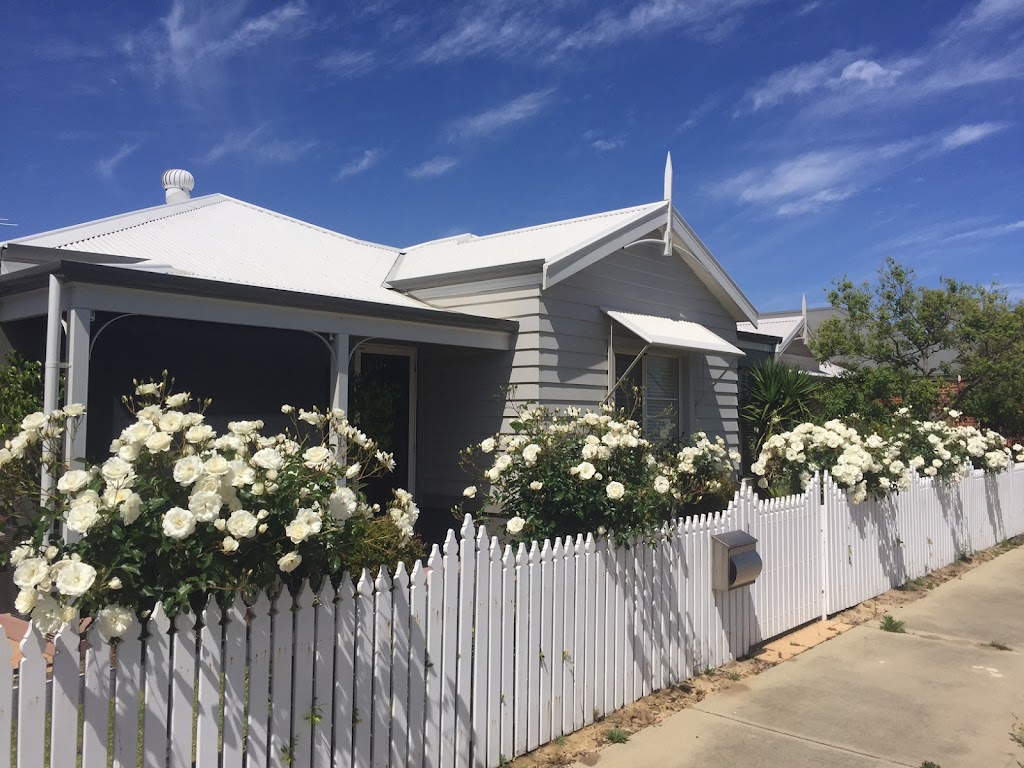 Team Work Fencing Contractors - Bunbury WA | general contractor | 4 Yoorn Cl, Gelorup WA 6320, Australia | 0897953447 OR +61 8 9795 3447