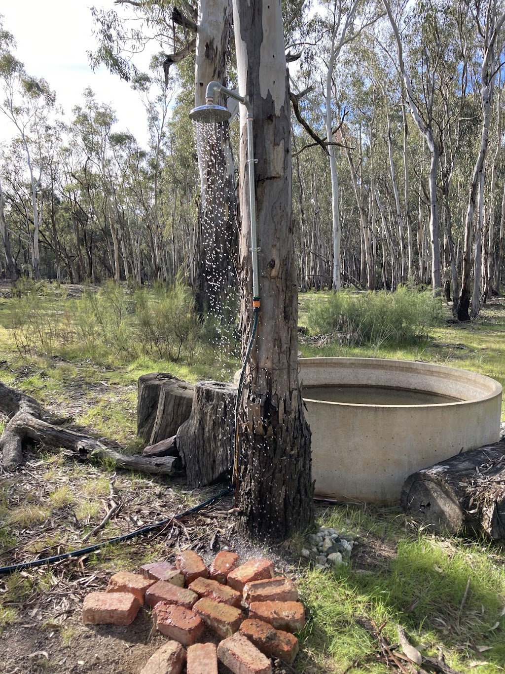 Gate 2 - Tooranie Stay Camp, and Glamp | Old Barmah Rd, Moama NSW 2731, Australia | Phone: 0425 875 029