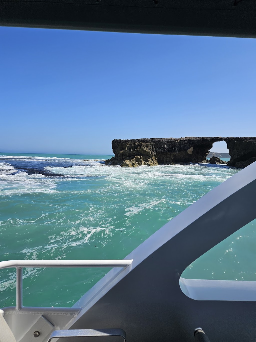 Limestone Coast Boat Tours | Lake Butler Marina, Lake Rd, Robe SA 5276, Australia | Phone: 0427 672 961