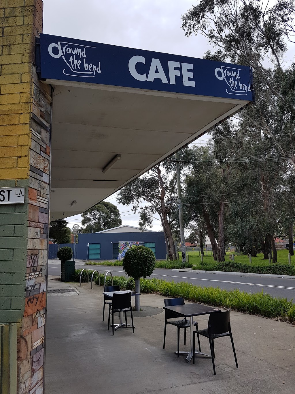Around the Bend | cafe | 121 Station St, Ferntree Gully VIC 3156, Australia | 0434959255 OR +61 434 959 255