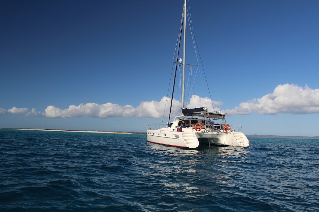 Fraser Island Boat Charters | 17 Buccaneer Dr, Urangan QLD 4655, Australia | Phone: 0488 413 210