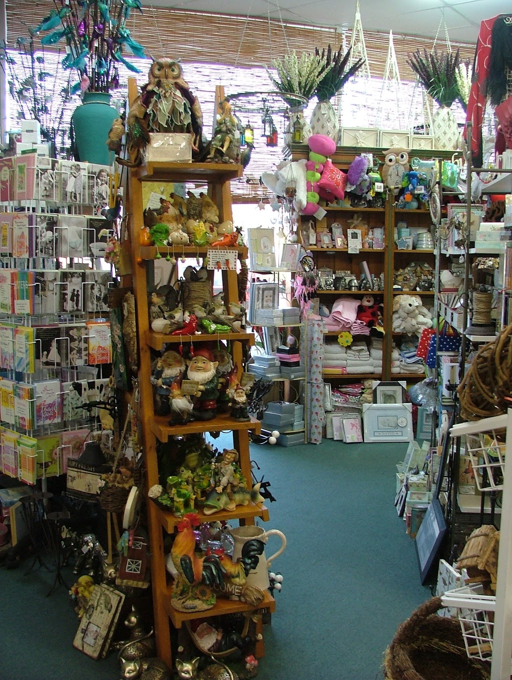 The Stamping Bug Gift Shop | home goods store | 8/39 Wragg St, Somerset TAS 7322, Australia | 0364350603 OR +61 3 6435 0603