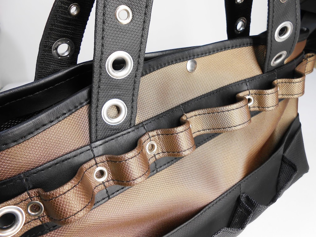 Deltrim Custom Made Bags Auto Upholstery | 113 Gates Rd, Luddenham NSW 2745, Australia | Phone: 0426 847 775