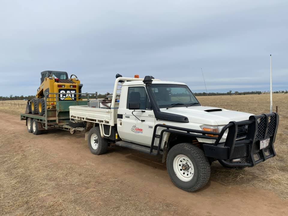 Flower Earthmoving | general contractor | 26229 Carnarvon Hwy, Roma QLD 4455, Australia | 0427623384 OR +61 427 623 384