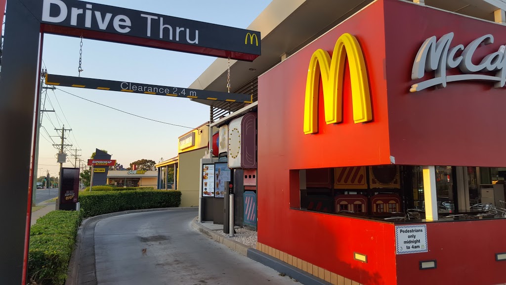 McDonalds Kingaroy | meal takeaway | 209 Haly St, Kingaroy QLD 4610, Australia | 0741627655 OR +61 7 4162 7655