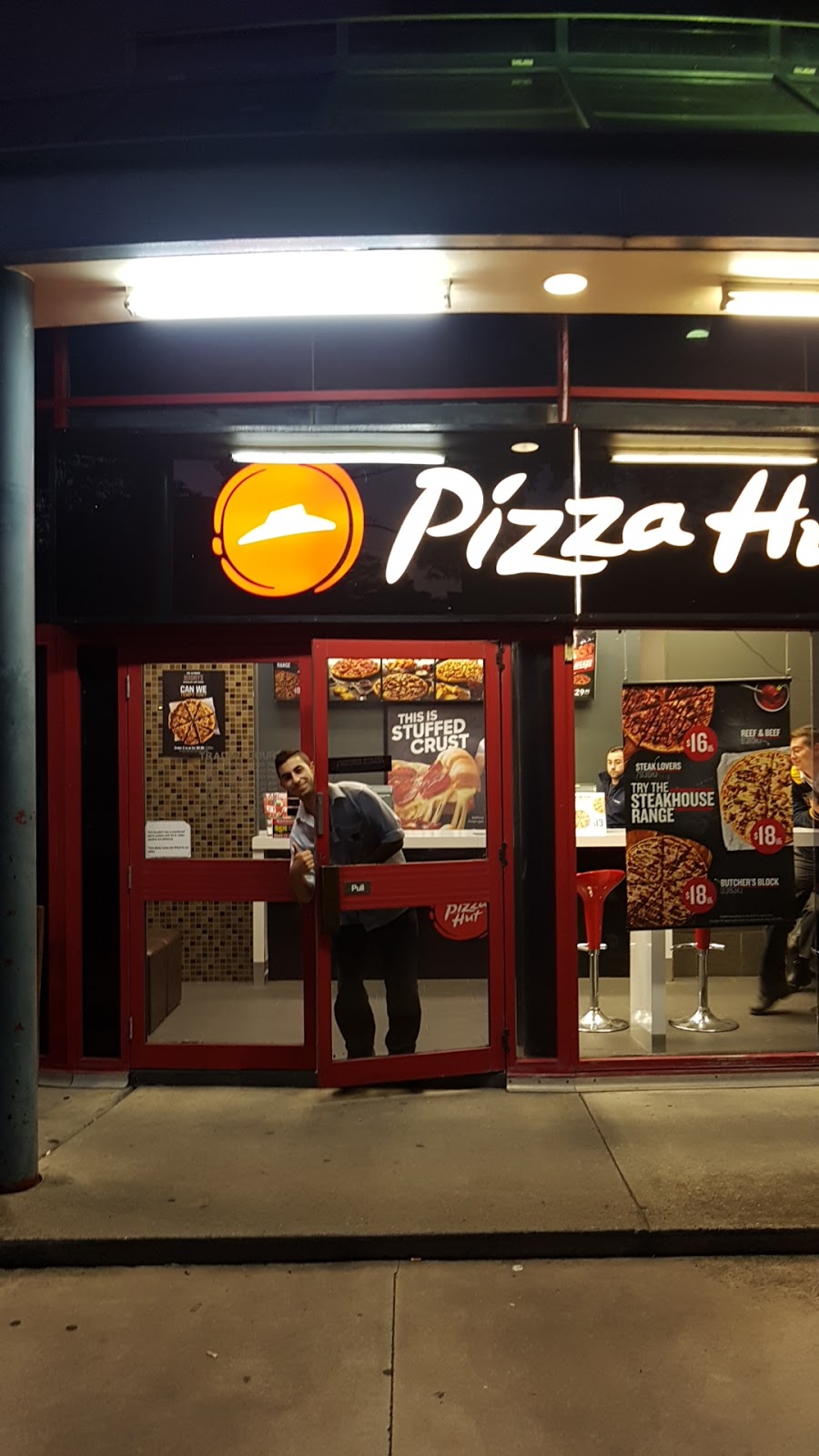 Pizza Hut Castle Hill | meal delivery | 27 Victoria Ave, Sydney NSW 2154, Australia | 131166 OR +61 131166