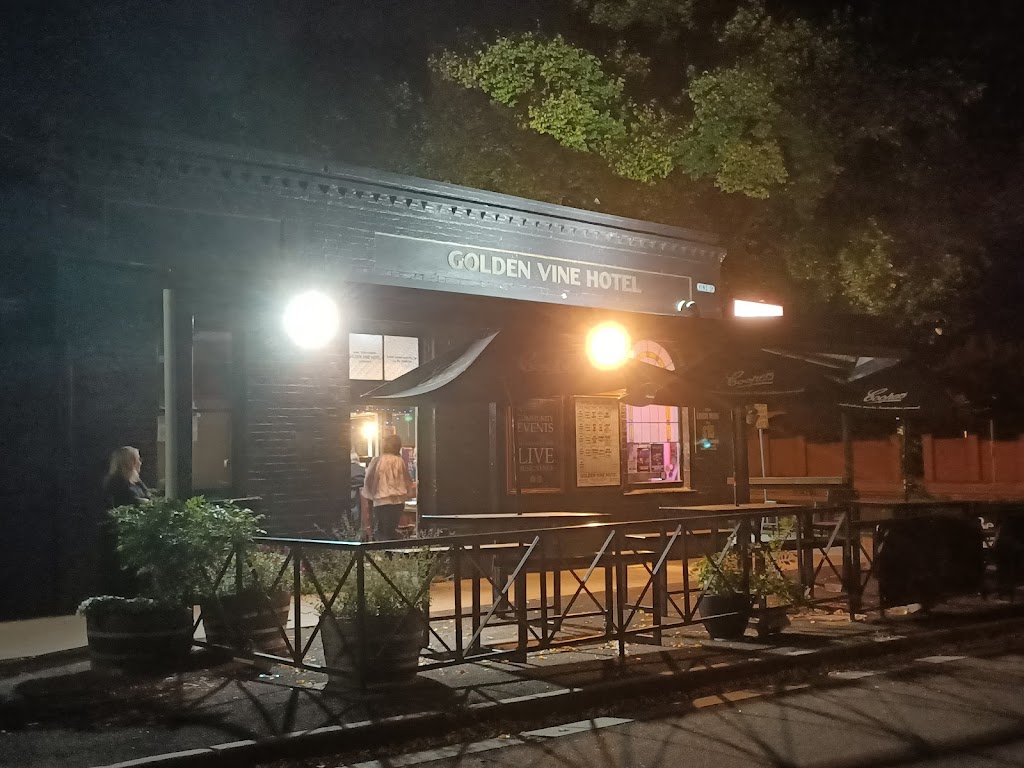 Golden Vine Hotel | 135 King St, Bendigo VIC 3550, Australia | Phone: (03) 5443 6063 Golden Vine Hotel | 135 King St, Bendigo VIC 3550, Australia | Phone: (03) 5443 6063