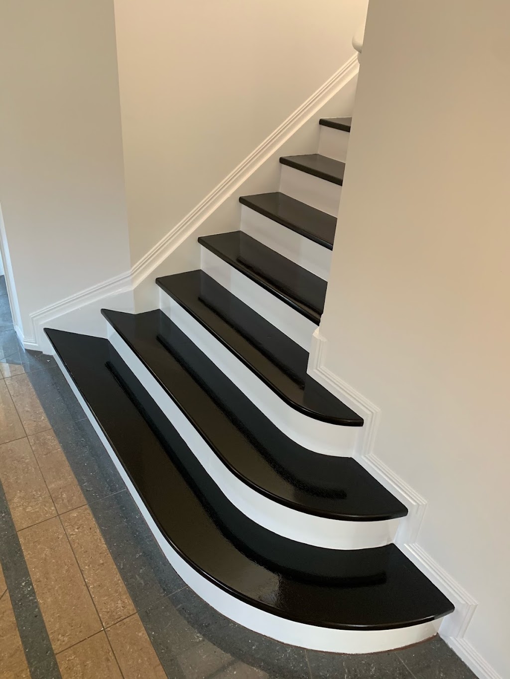 Professional Qld Painting & Decorating | 19 faculty cc, Meadowbrook QLD 4131, Australia | Phone: 0437 325 245