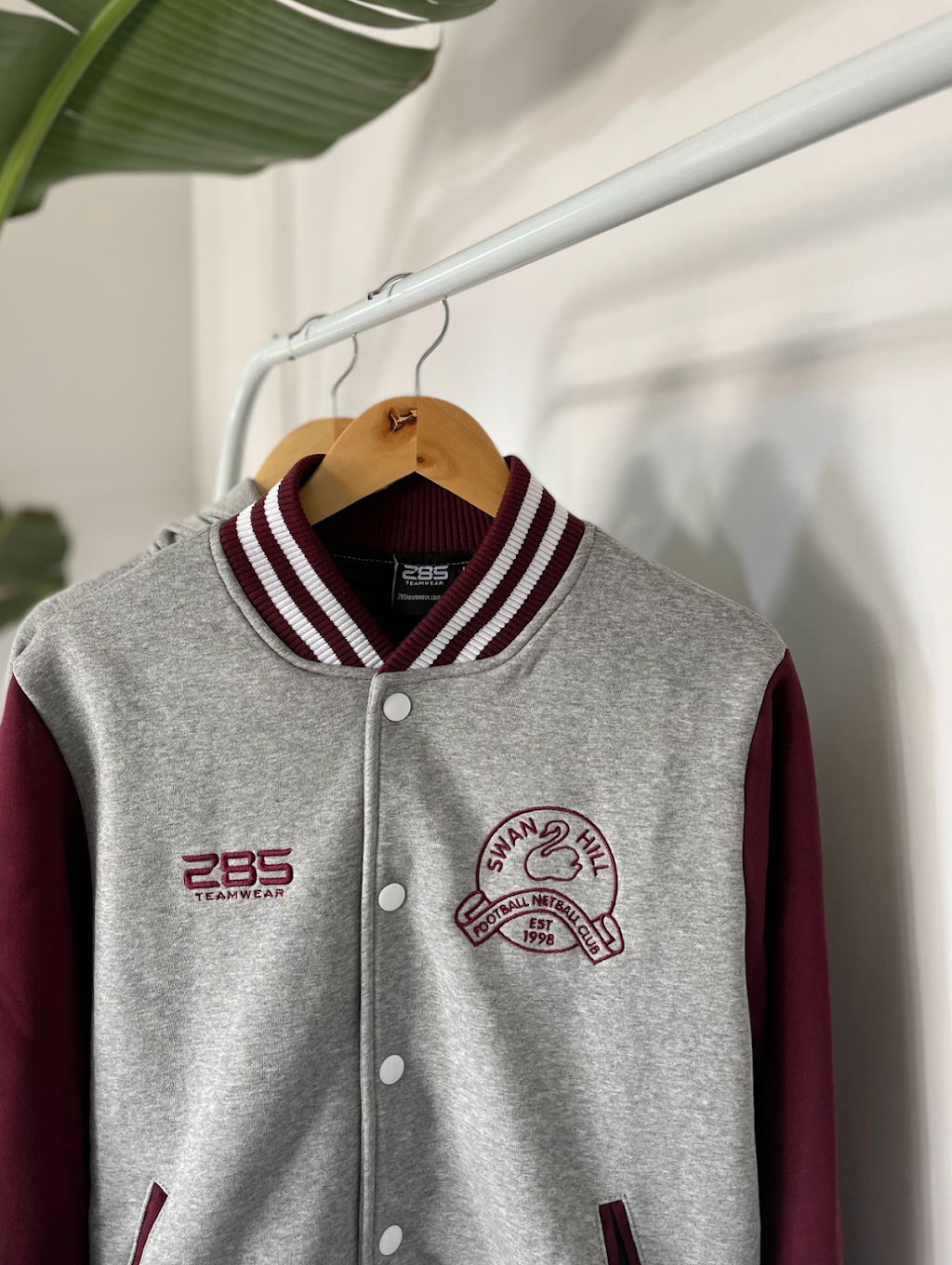 285 Teamwear & Custom Apparel | 70 Regent St, Strathfieldsaye VIC 3551, Australia | Phone: 0417 150 261