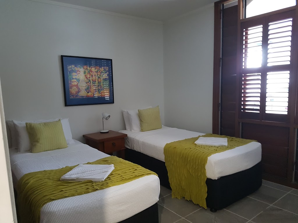 Wongalinga Apartments | lodging | 64 Reid Rd, Wongaling Beach QLD 4852, Australia | 0740688221 OR +61 7 4068 8221
