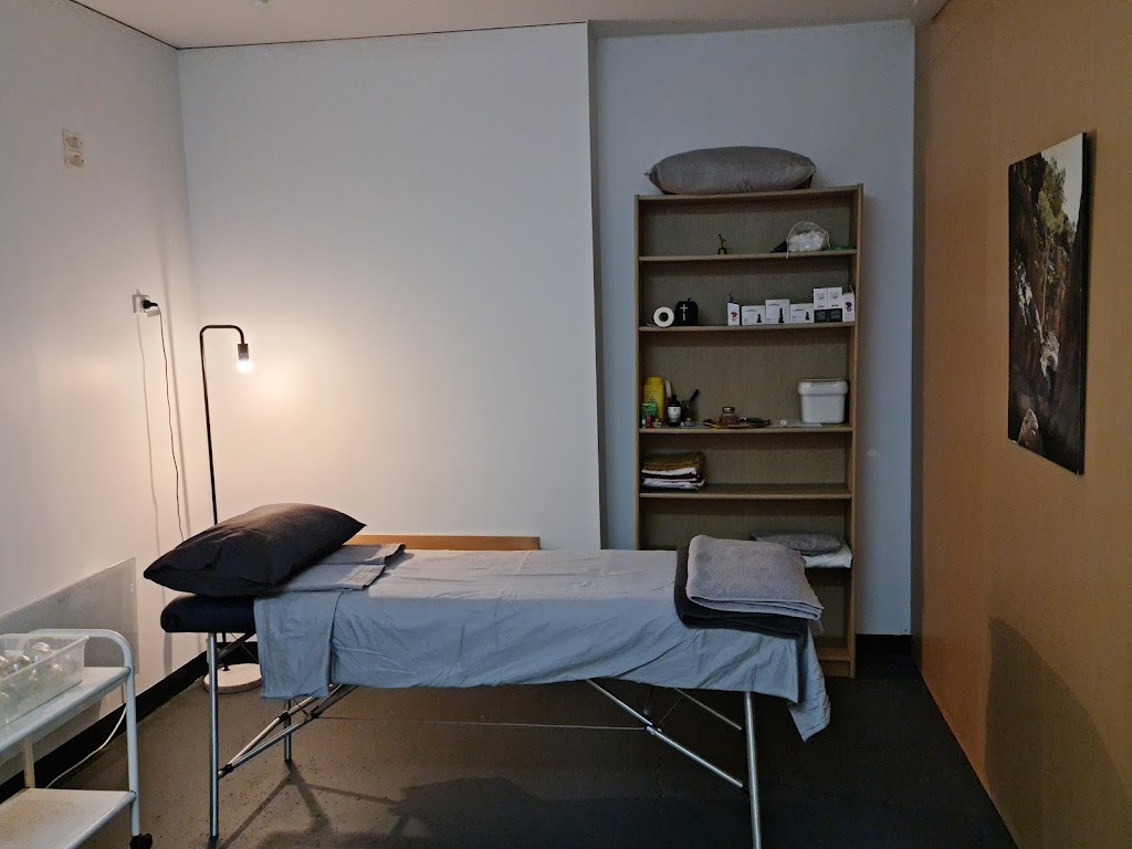 Luna Health | health | Room 5/1 Halford St, Castlemaine VIC 3450, Australia | 0403779017 OR +61 403 779 017