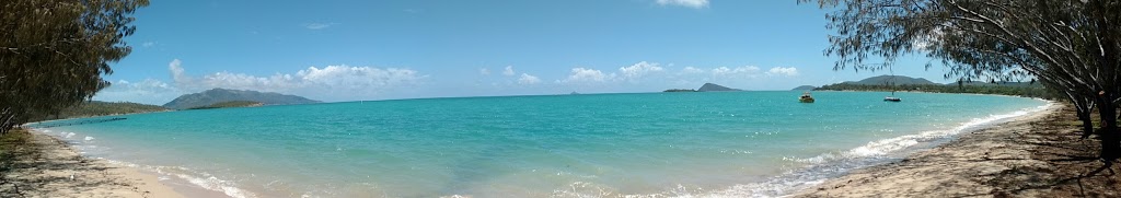 Dingo Beach Foreshore Reserve | Queensland, Australia