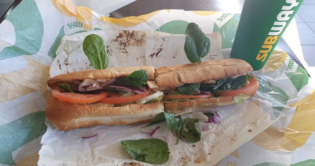 Subway | restaurant | Cnr Creek & Pine Mountain Rds Shop 6, Carindale QLD 4152, Australia | 0738497178 OR +61 7 3849 7178