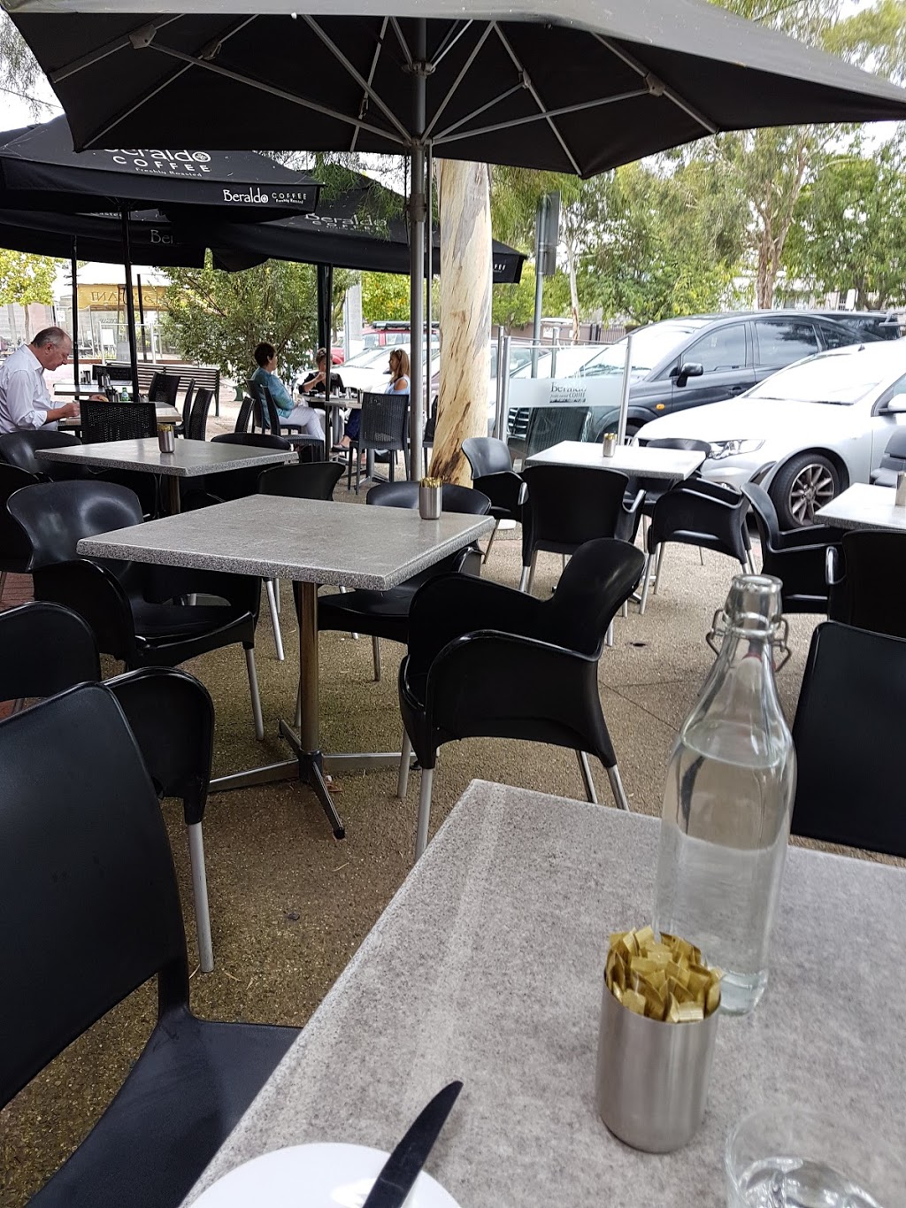 Templestowe Living Room | restaurant | 19 Anderson St, Templestowe VIC 3106, Australia | 0398466158 OR +61 3 9846 6158