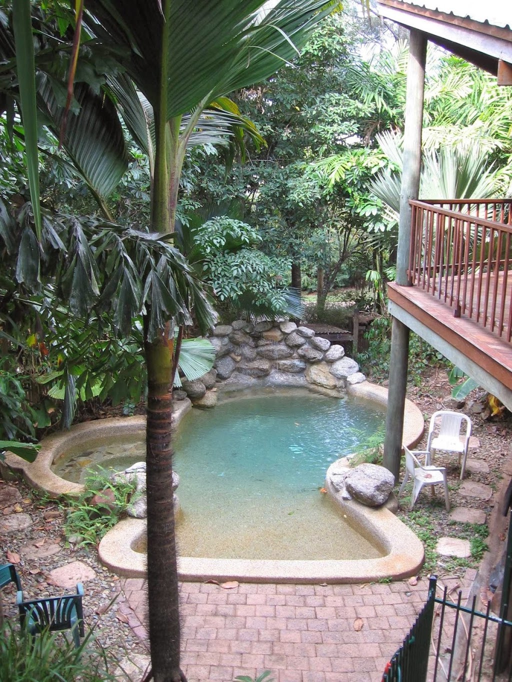 Cairns Rainforest Studios | lodging | Stoney Creek Rd, Kamerunga QLD 4870, Australia | 0740390151 OR +61 7 4039 0151