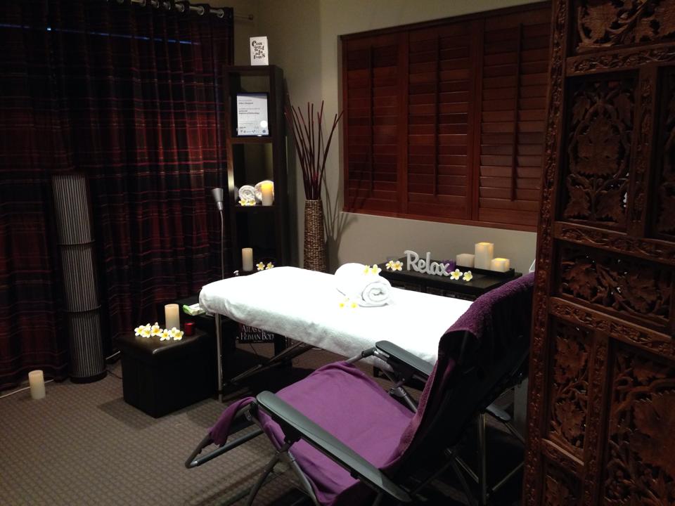 ReNew Reflexology & Massage | 5 Sage Cl, Point Cook VIC 3030, Australia | Phone: 0425 718 104