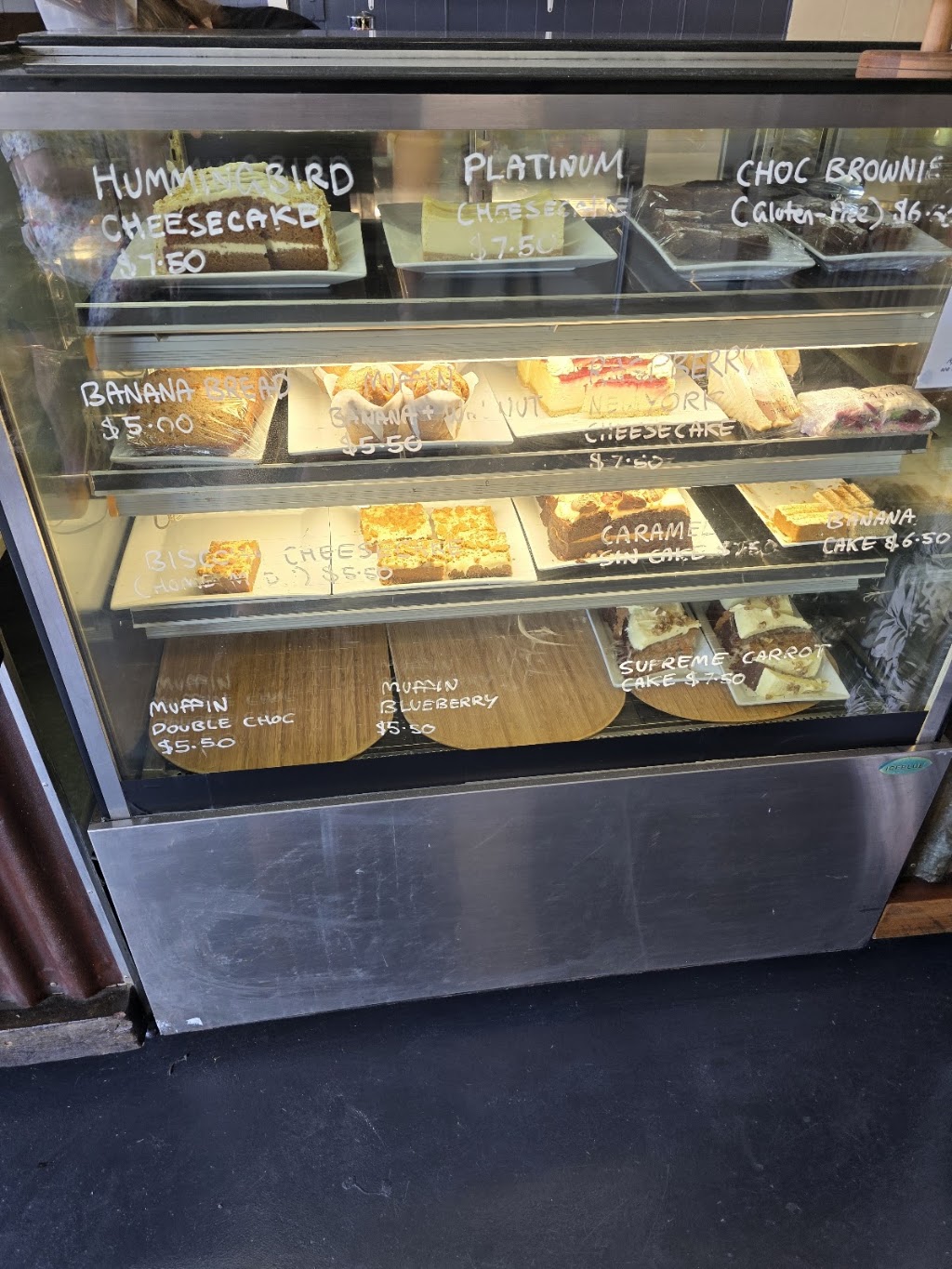 Ollies Hitching Post | 79 Aberdeen St, Scone NSW 2337, Australia | Phone: 0472 599 577
