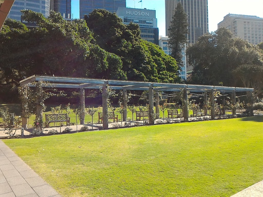 Rose Garden Beds | park | Sydney NSW 2000, Australia