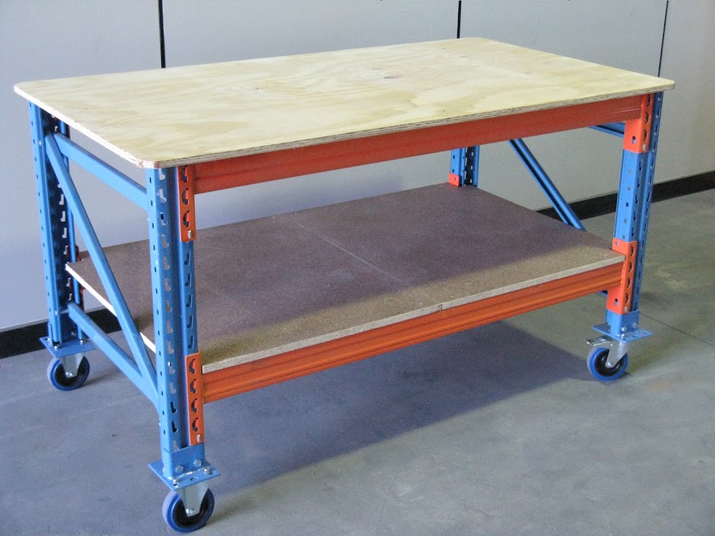 LIFT & STOR | 720 Greenwattle St, Harristown QLD 4350, Australia | Phone: 1800 304 844