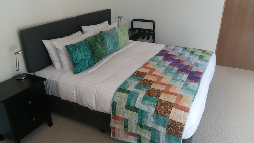 Malting Lagoon Guest House | 6 Sophie Ct, Coles Bay TAS 7215, Australia | Phone: 0490 485 207