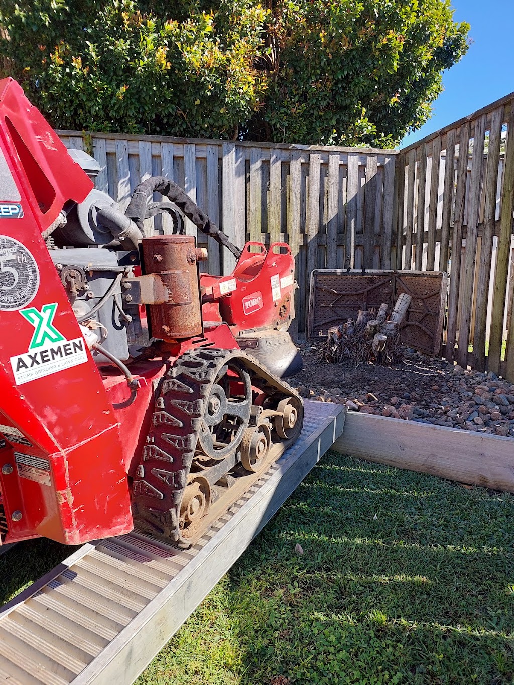 Axemen Stumpgrinding & Lawn Care | 37 McIntyre St, East Mackay QLD 4740, Australia | Phone: 0488 931 506