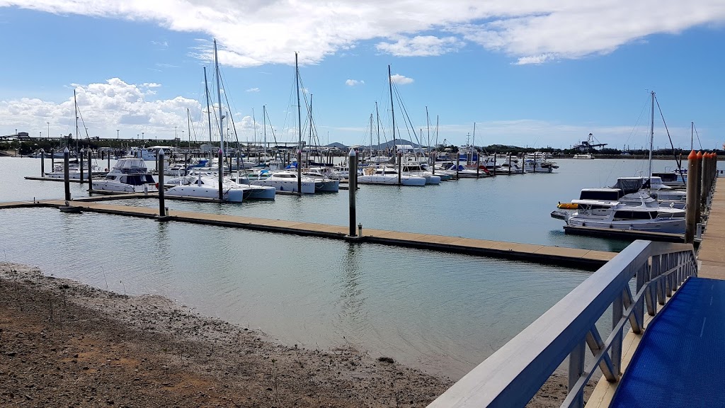 Gladstone Marina | 98 Bryan Jordan Dr, Gladstone Central QLD 4680, Australia | Phone: (07) 4976 1399