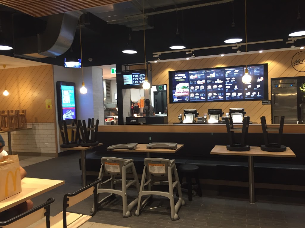 McDonalds Kellyville North | cafe | 133 Samantha Riley Dr, Kellyville NSW 2155, Australia | 0296293870 OR +61 2 9629 3870