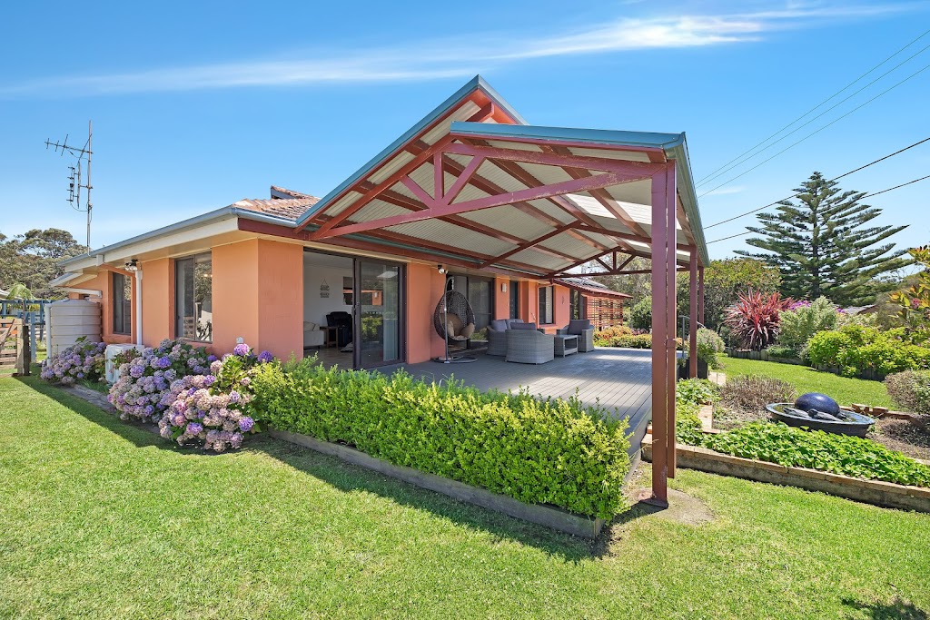 The Pinnacle by Hallmark Real Estate Advisors | 23 Craddock Rd, Tuross Head NSW 2537, Australia | Phone: (02) 4473 8252