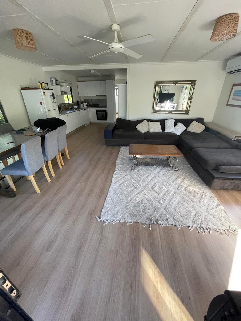 Zanzibar - Armstrong Family Beach House | 16 Pacific Esplanade, South Golden Beach NSW 2483, Australia | Phone: 0412 547 686